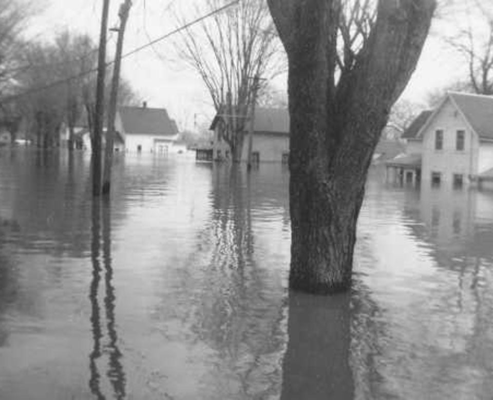 Flooding in Carver County, 1965
