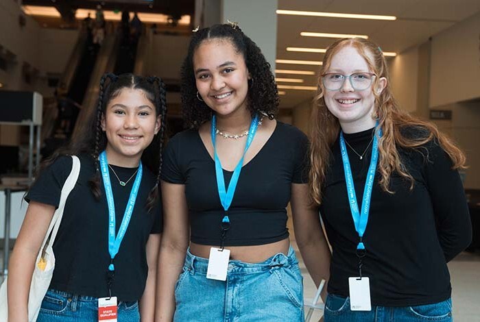 contestjudging_students700x470